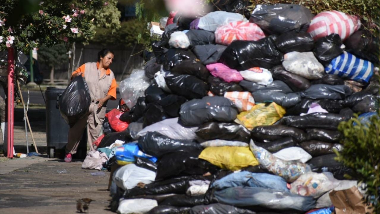 Acumulación de basura en la ciudad. DICO SOLÍS