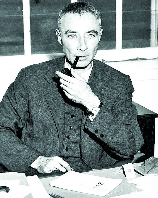 Considerado por muchos como un "genio" de la ciencia, Oppenheimer era también un gran apasionado de la artes y de las humanidades./ GETTYIMAGES
