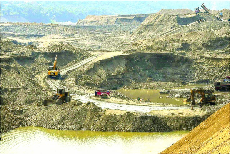 Las mineras emplean mercurio para extraer oro de forma artesanal./ MONGABAY
