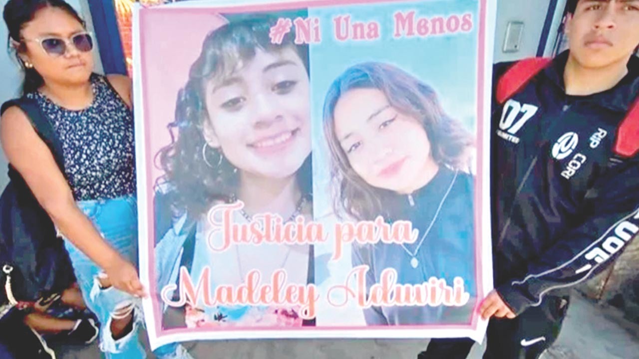 Familiares piden justicia por el crimen de Madeley, una joven cochabambina asesinada en Chile, en marzo de este año./ CORTESÍA FAMILIA