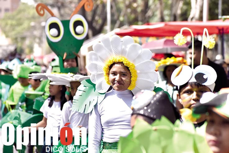 El Desfile de la Primavera, este 7 de septiembre. / DICO SOLÍS